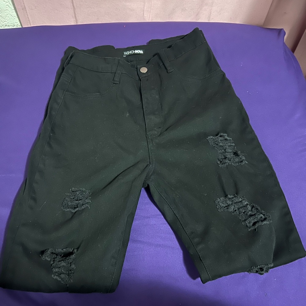 Fashion Nova Black Distressed Jeans